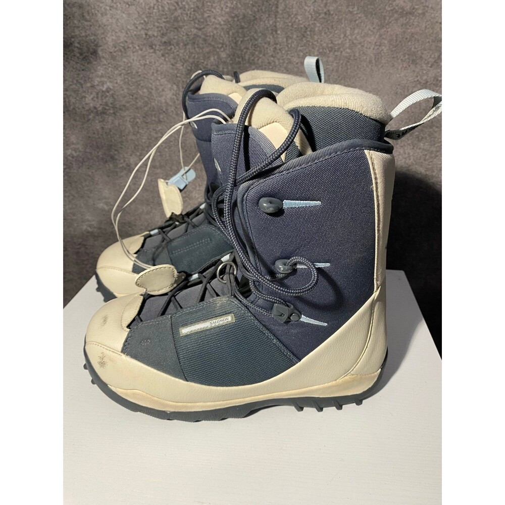 Women's Salomon Vigil ThermicFit Snowboard Boots US 9 Gray Cream
